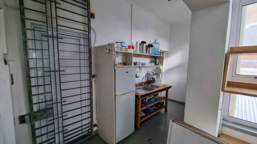 To Let Commercial Property for Rent in Woodstock Western Cape